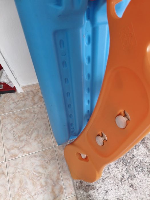 Escorrega de criança