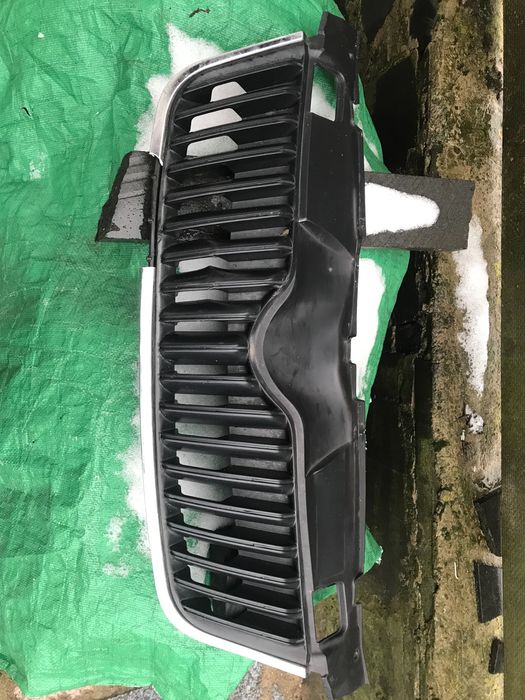 Решётка радиатора Shkoda Fabia