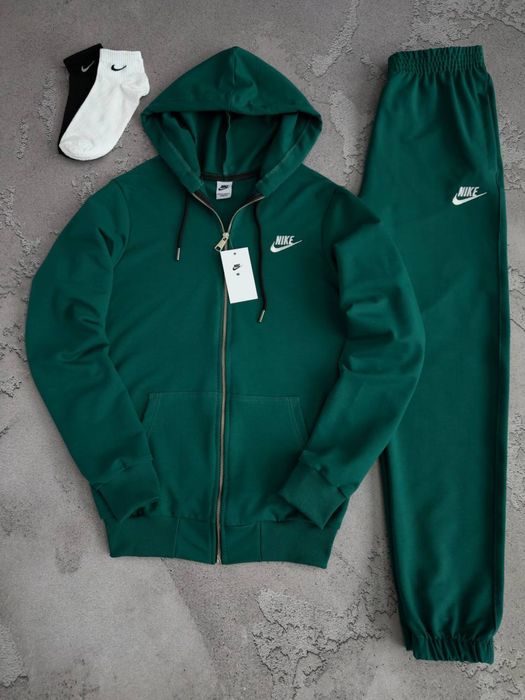 Спортивний костюм Nike, великі розміри в наявності