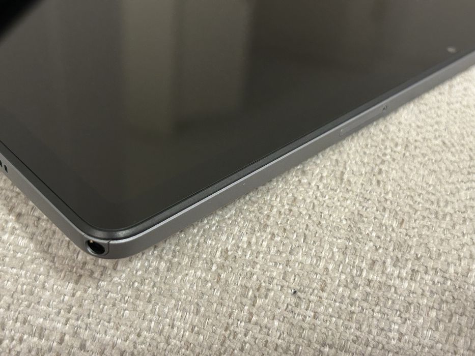 j. NOWY Tablet Lenovo Tab M11 TB330FU 10,95" 8/128GB Wi-Fi + Rysik