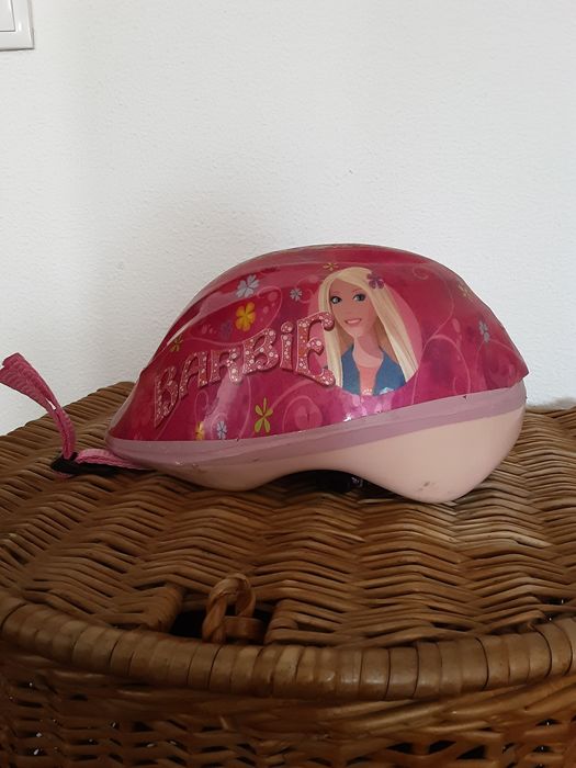 Capacete da Barbie