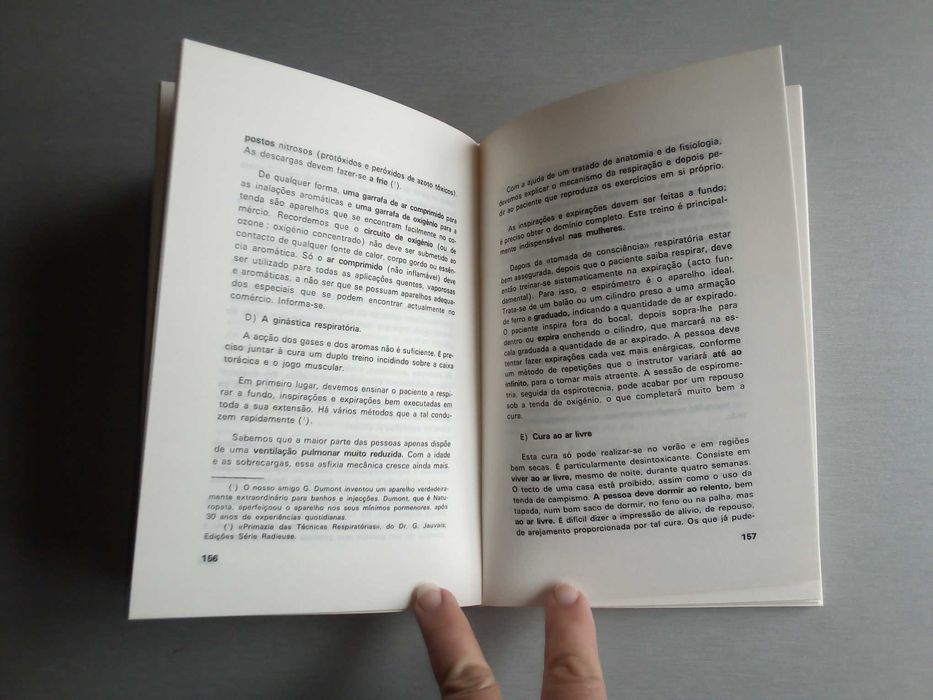 Livro "Curso Completo Teórico e Prático de Biologia Naturopática"