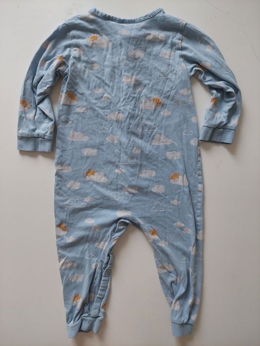 Niebieski pajacyk w chmurki, HM, 92cm