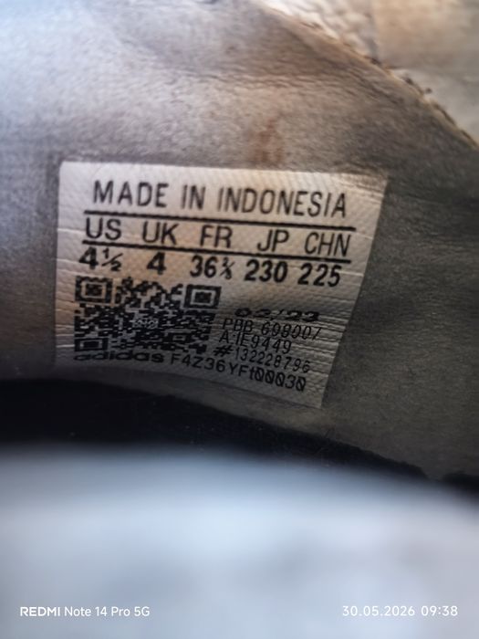 Buty piłkarskie halówki Adidas Predator roz.36⅔