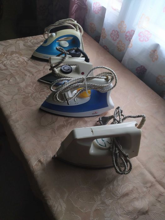 Праски в доброму стані.Робочі.