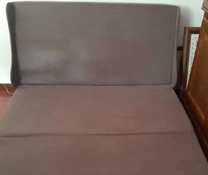 Sofá cama desdobrável