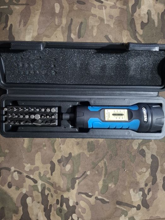 Neiko Drive Torque Wrench Screwdriver Set | 30 Bits