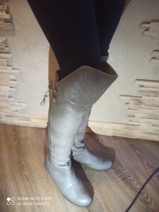 Шкіряні ботфорди