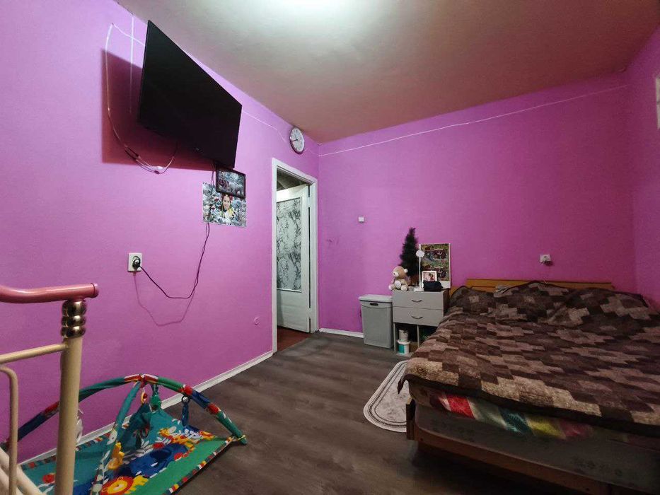 Продається затишна 2-кімнатна квартира площею 53 м², вул. Коваленка LD