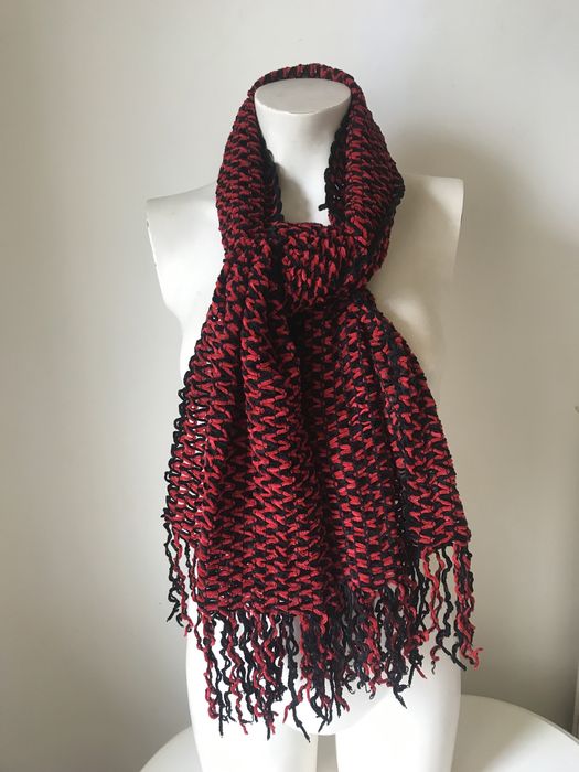 4 Pashminas, 1 com Pérolas e 1 Écharpe. NOVOS