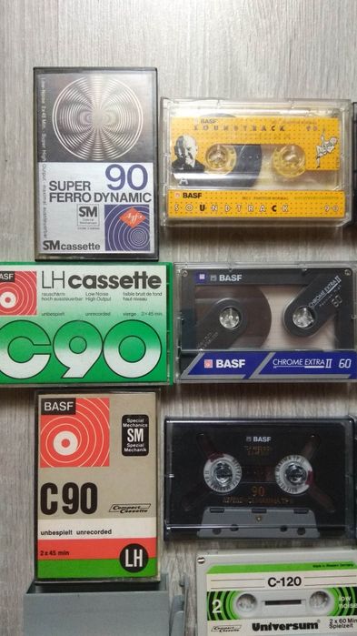 Аудіокасета AGFA BASF TDK AMPEX Universum Sony maxell Nor/chrome/metal