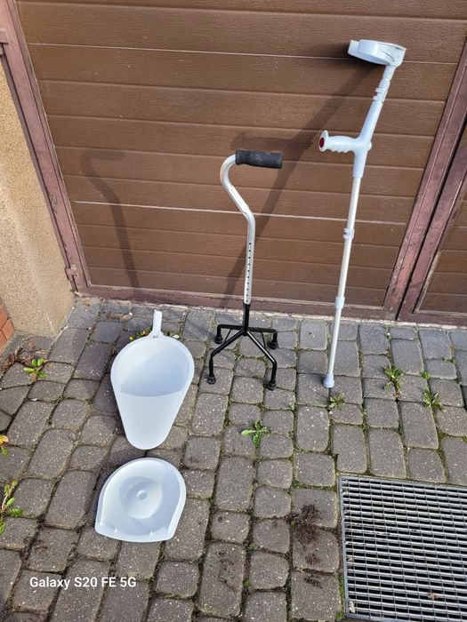 Łaska podpora ubikacja