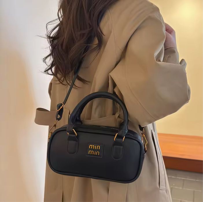 Жіноча сумка в стилі Miu Miu | компактна, трендова, сумка miu miu