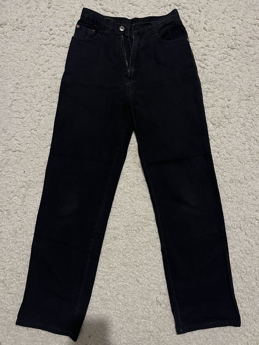 Чорні джинси жіночі