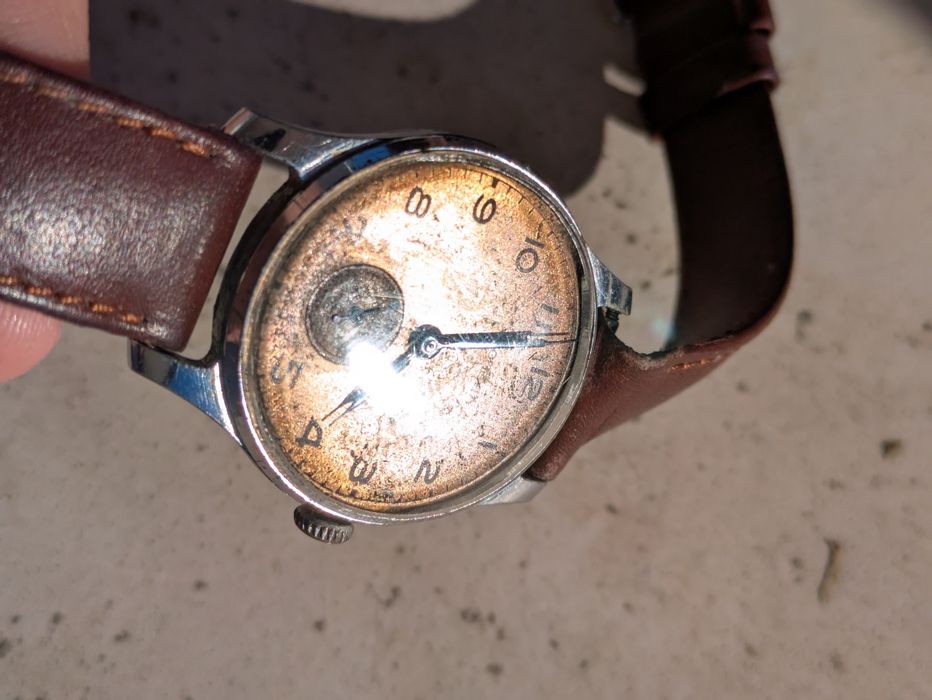 Relógio mecânico pobeda antigo