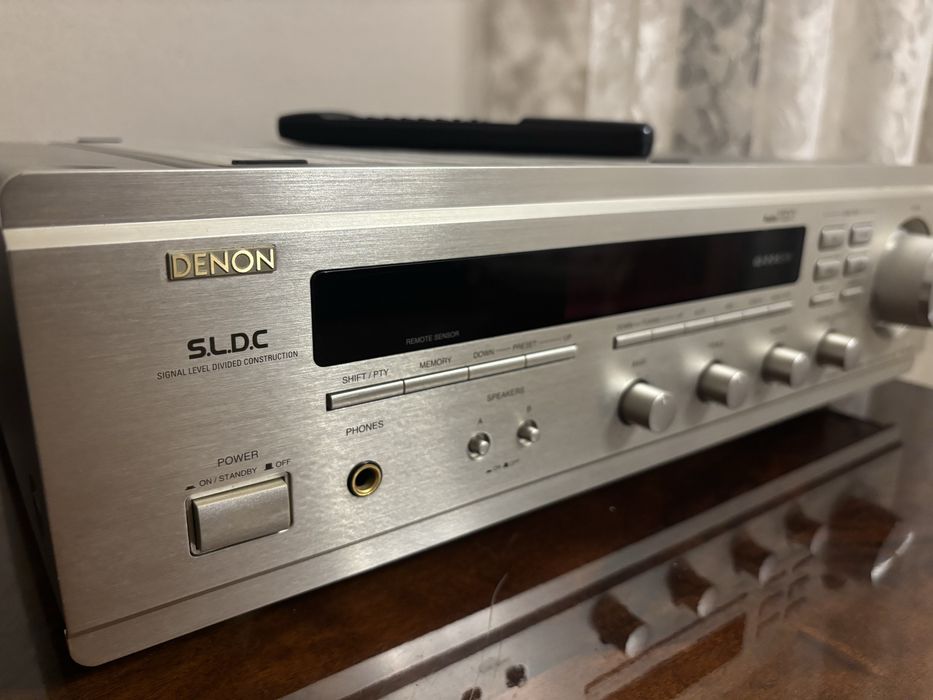 Denon DRA-1000 z oryginalnym pilotem