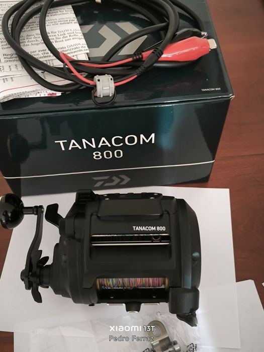 Carrete Elétrico Daiwa Tanacom 800