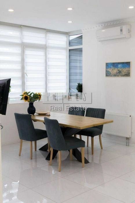 Продаж дворівневий пентхаус, ЖК Ліко-Град 3, вул. Здановської, 50/2