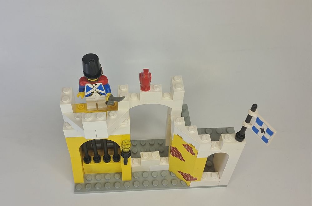Lego 6259 Pirates Broadside's Brig
 6259