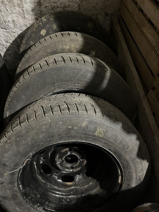 Volkswagen Cady грузо-пасажир в гарному стані