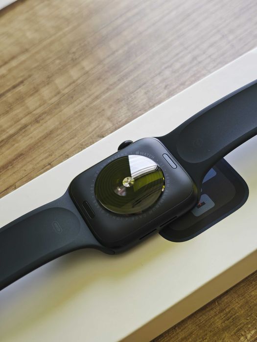 Apple Watch SE 2gen GPS koperta 44mm z aluminium Północ Gwarancja