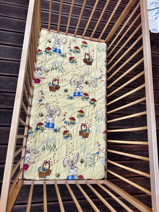 Łożeczko drewniane dla dziecka