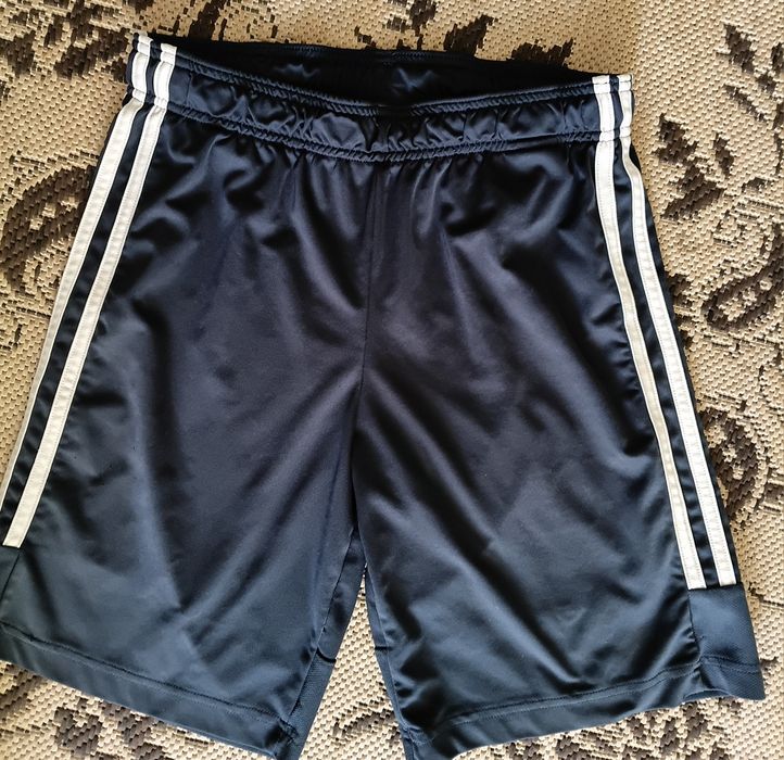 Шорти Adidas 152-158см
