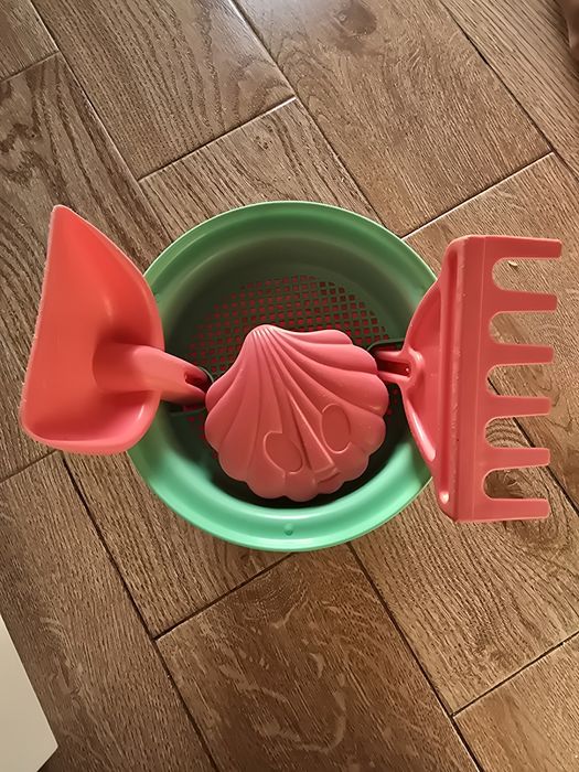 Baldes de praia menina