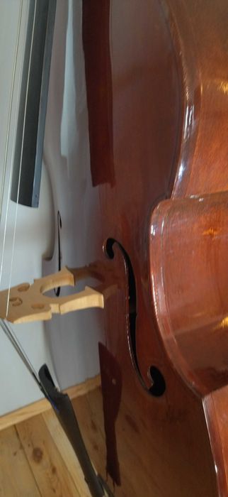 Kontrabas 4/4 drewniany z Filharmonii Lwowskiej.