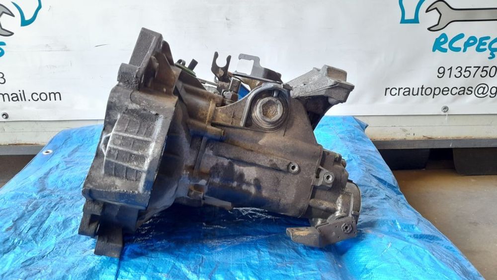 CAIXA VELOCIDADES DUW VW VOLKSWAGEN GOLF IV 4 MK4 1.4i 16V 75CV AHW