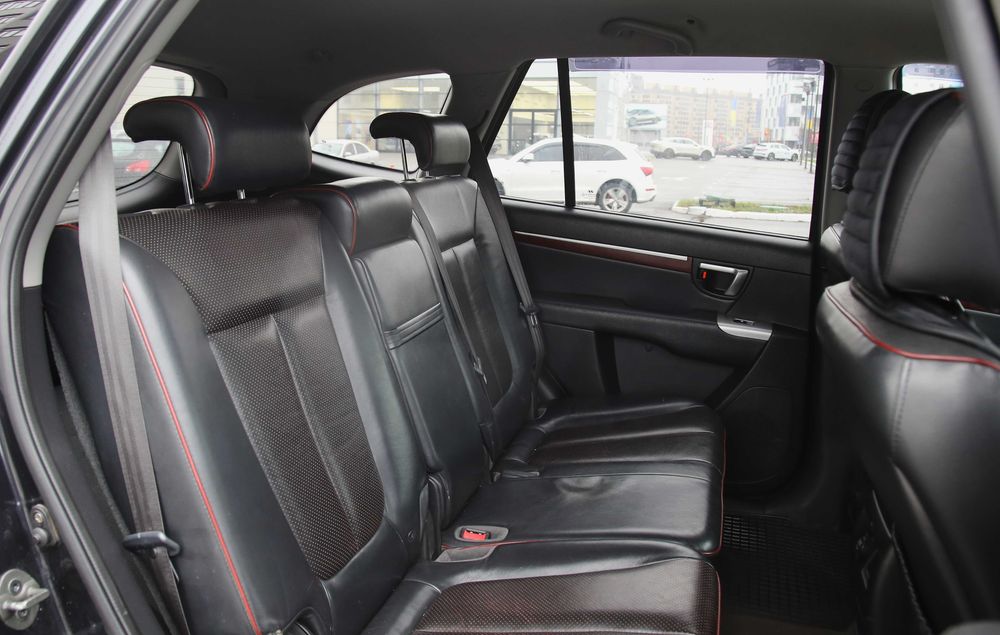 Продам Hyundai Santa Fe