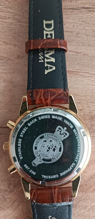 Relógio Delma banhado a ouro edição limitada