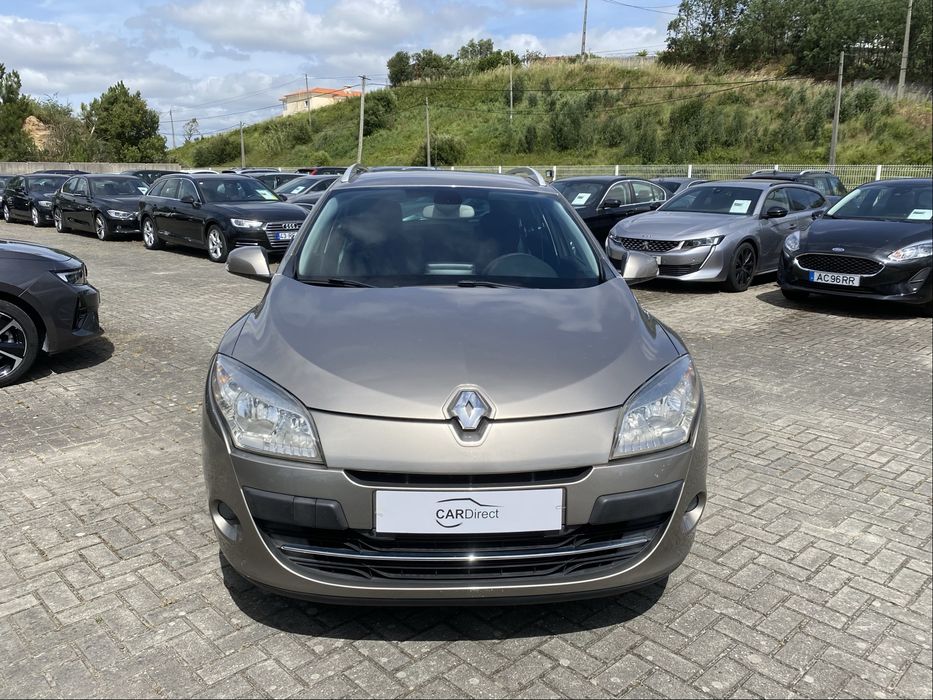 Renault Megane 1.5 dci 110cv + GPS + Nacional