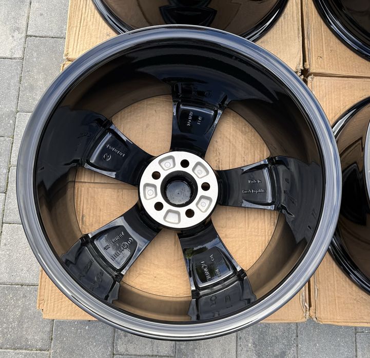 Oryginalne Felgi Skoda 17” 5x100 Polo T-cross Taigo Fabia Scala Kamiq