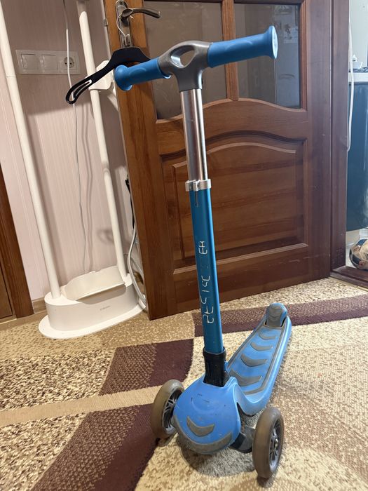 Трьохколісний  самокат Best Scooter