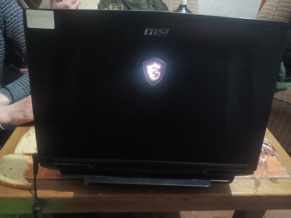 Продам ігровий ноутбук MSI GP 62M 7REX Leopard Pro