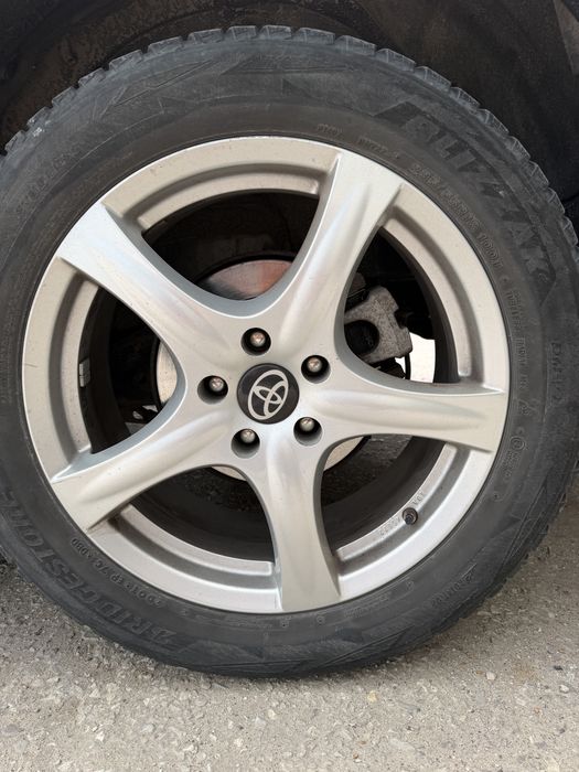 Sprzedam felgi 18' do toyoty