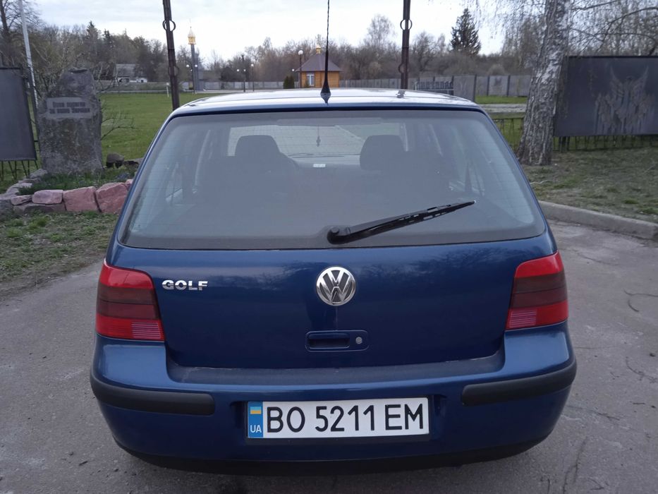 Продам Фольксваген гольф 4.