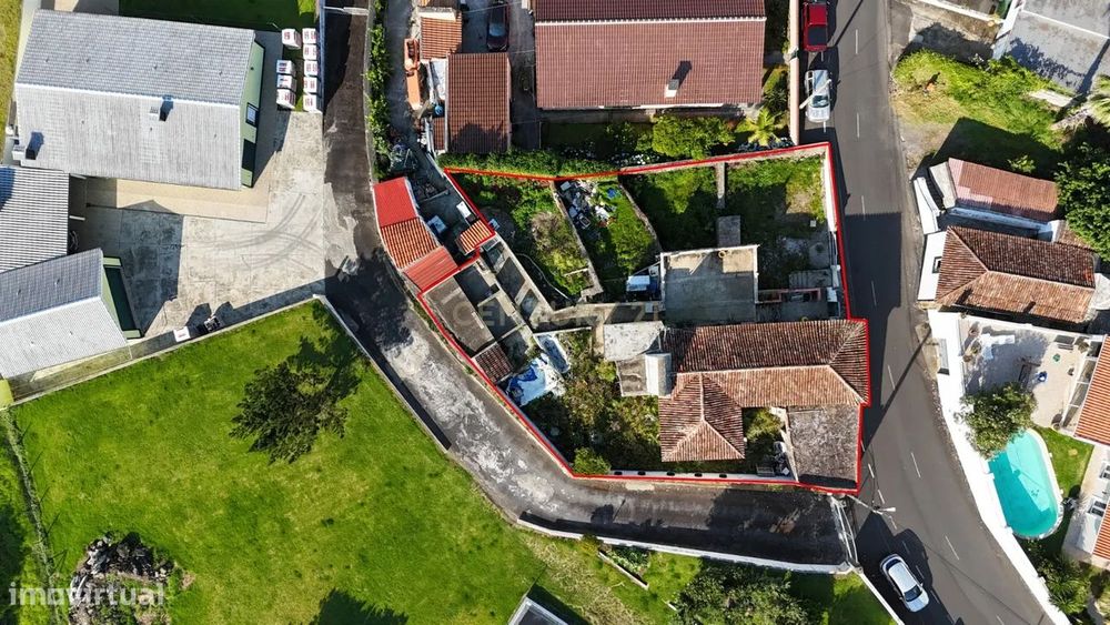 Casa T3 em São Mateus da Calheta, Angra do Heroísmo