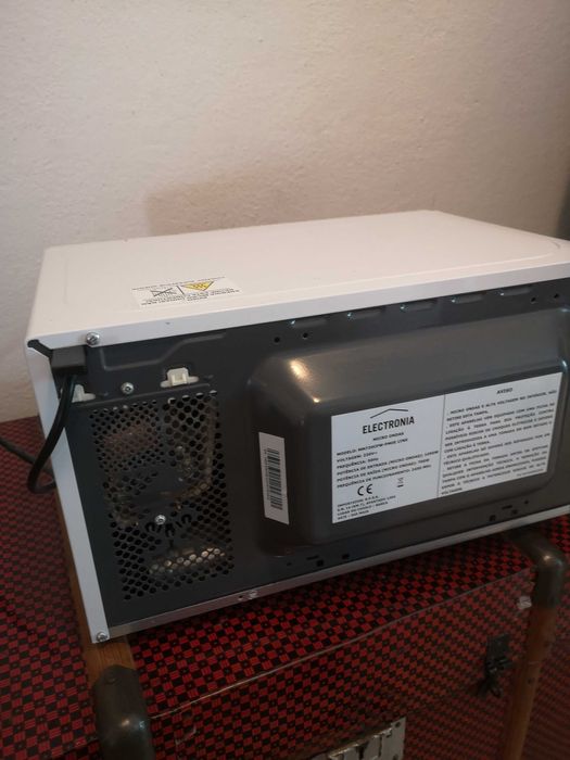 Microondas tamanho médio barato!