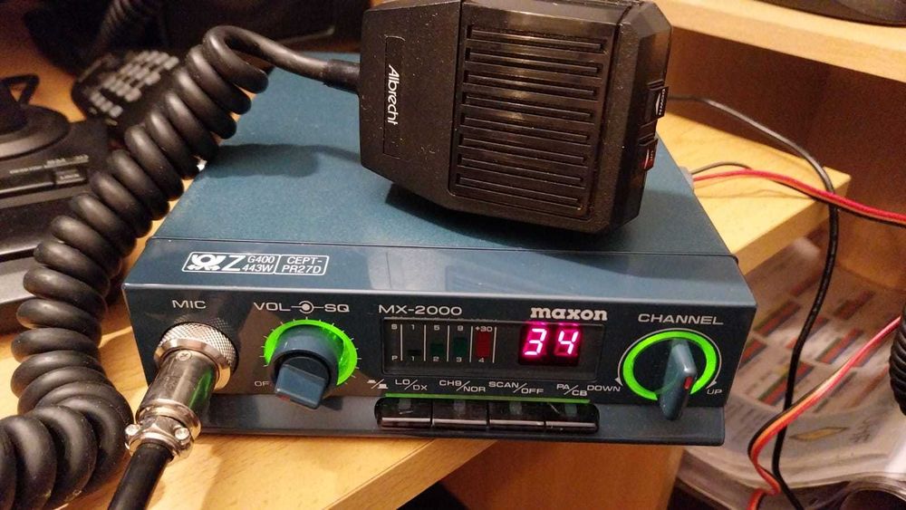 MAXON MX-2000 FM rádio cb