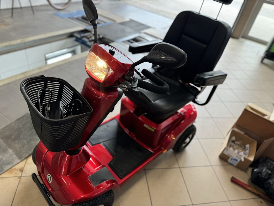 Skuter wózek inwalidzki Sterling S4 25