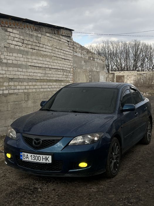 Продам Mazda 3 bk 1.6