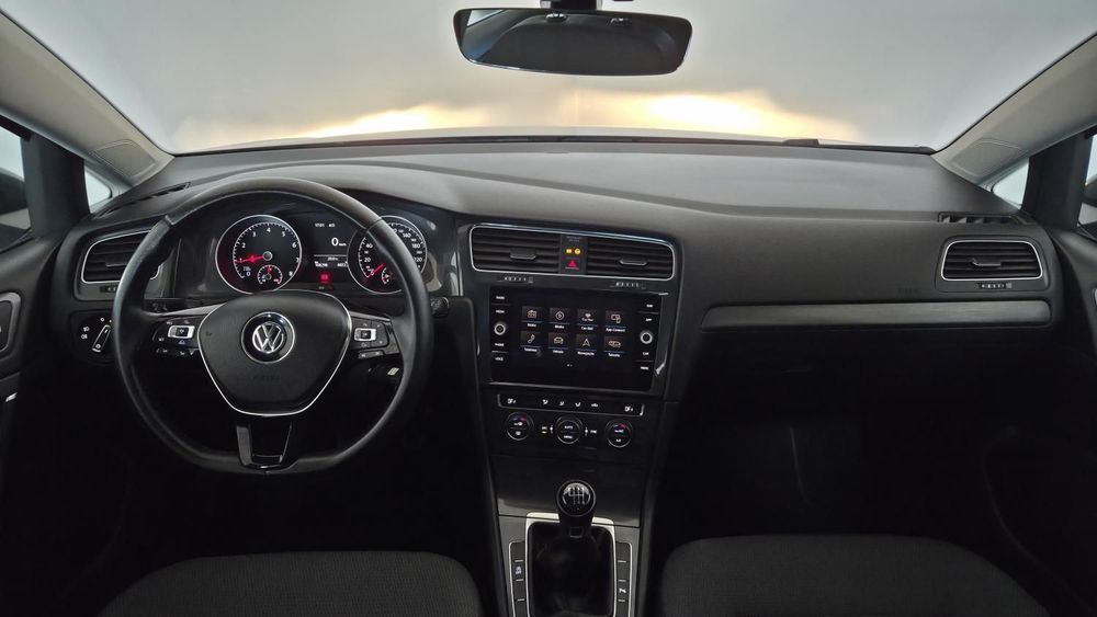 VW Golf 1.0 TSI Confortline