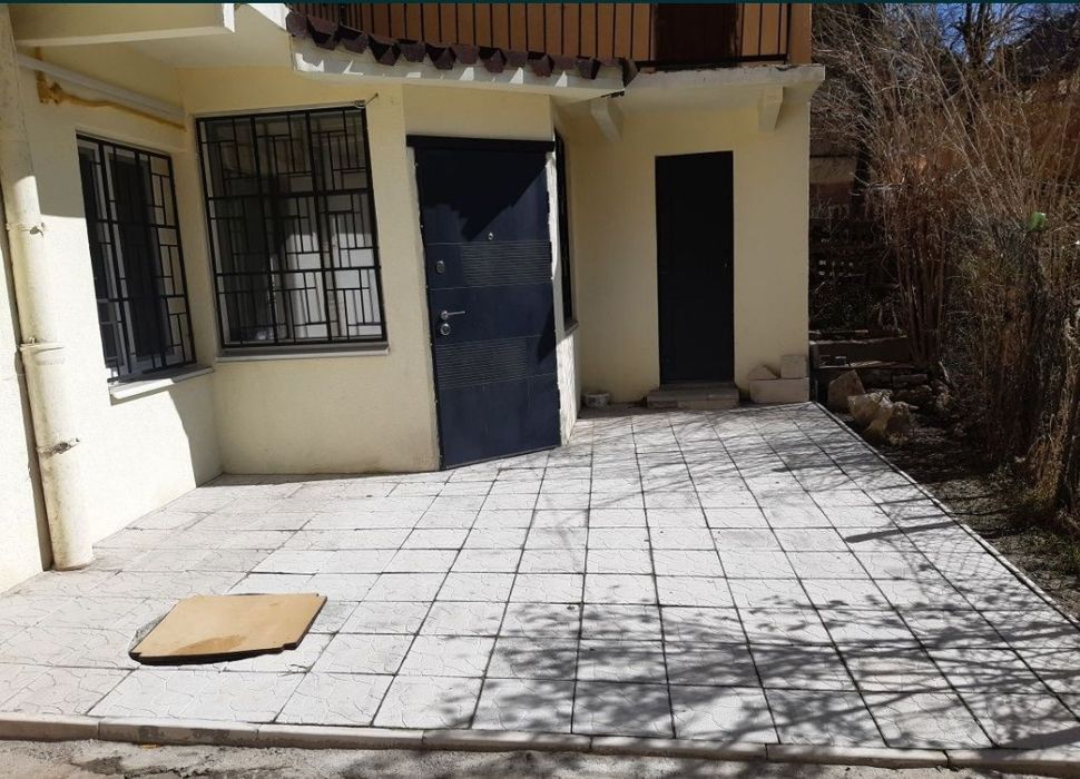 Продаж 1-кім. Кв-ри по вул. Лева ( центр) 1/3ц, 37 м/кв, окремий вхід.