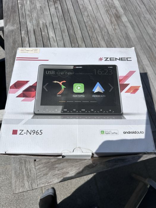 GPS / Rádio / Receptor de Vídeo Zenec Z-N965 – Ideal para Caravanas e Autocarros