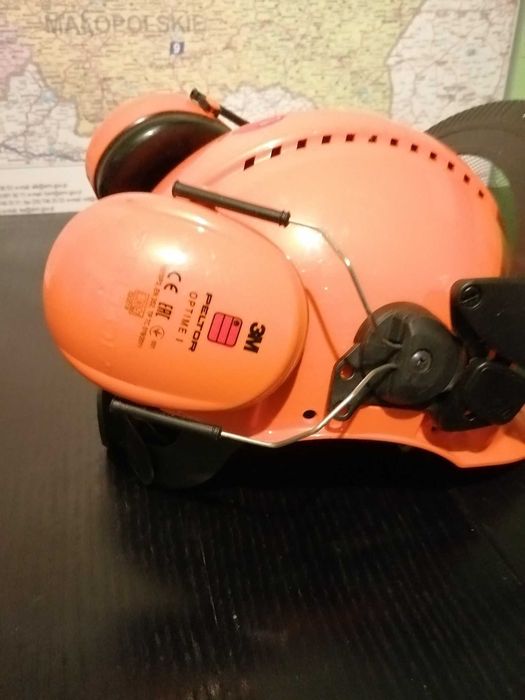 Kask ochronny BHP ochrona twarzy i słuchu
