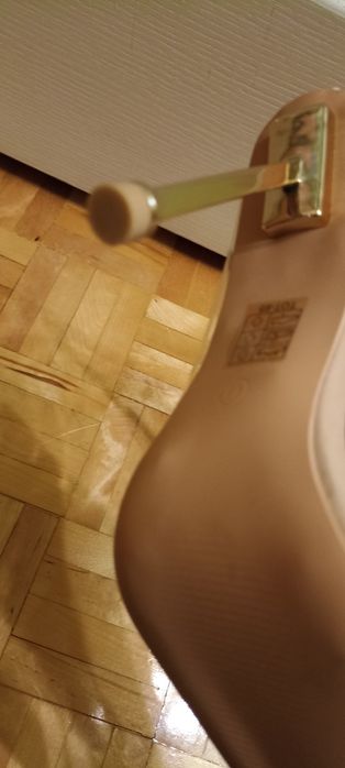 Przezroczyste szpilki złote zapięcie 41