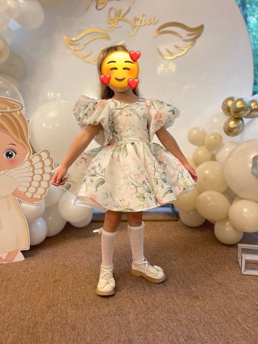 Сукня святкова для дівчинки