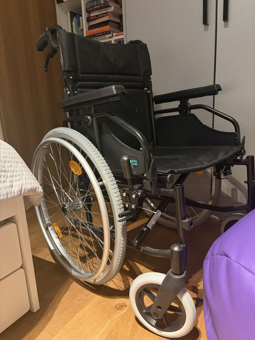 NOWY wózek inwaldziki REHA FUND